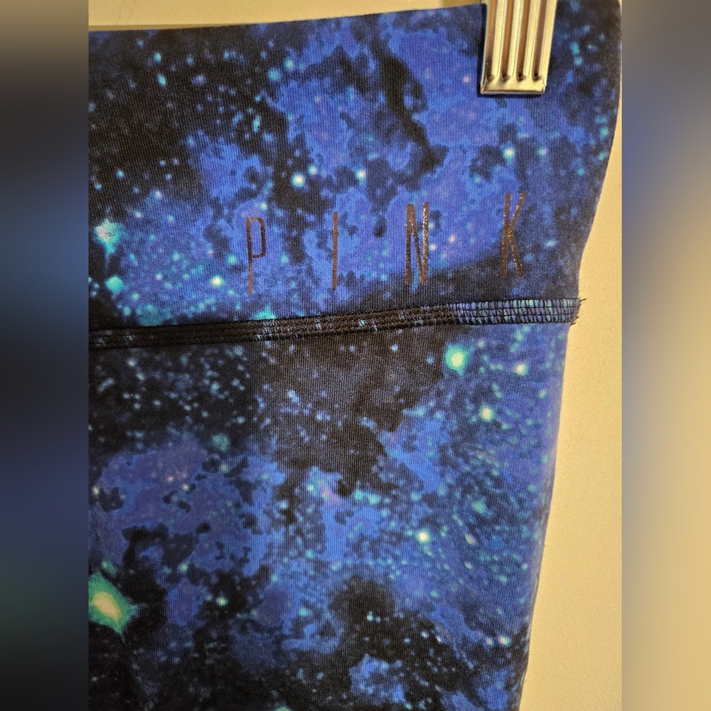 Galaxy Leggings - Picture 6 of 8